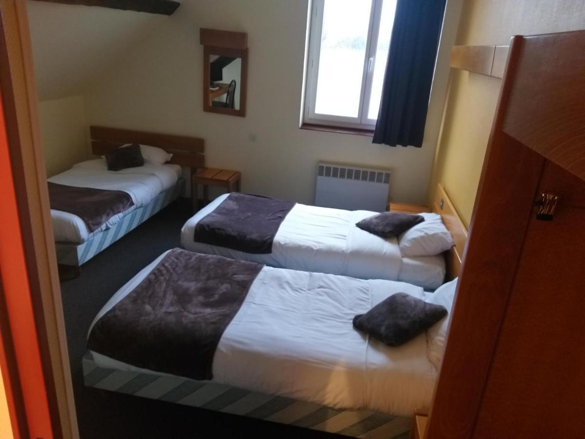 Logis Hotel - Les Paturelles Avesnelles Екстер'єр фото