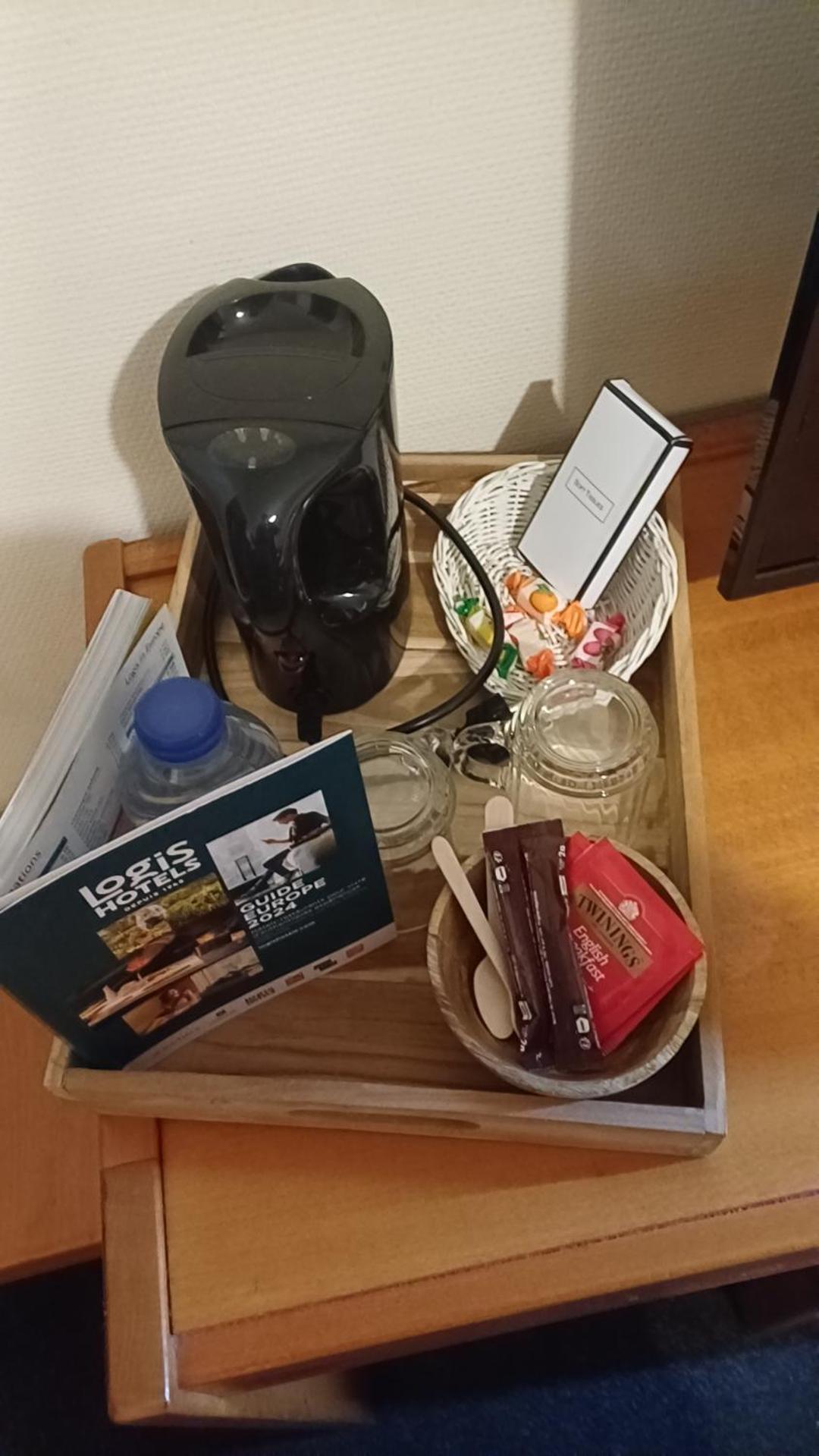 Logis Hotel - Les Paturelles Avesnelles Екстер'єр фото